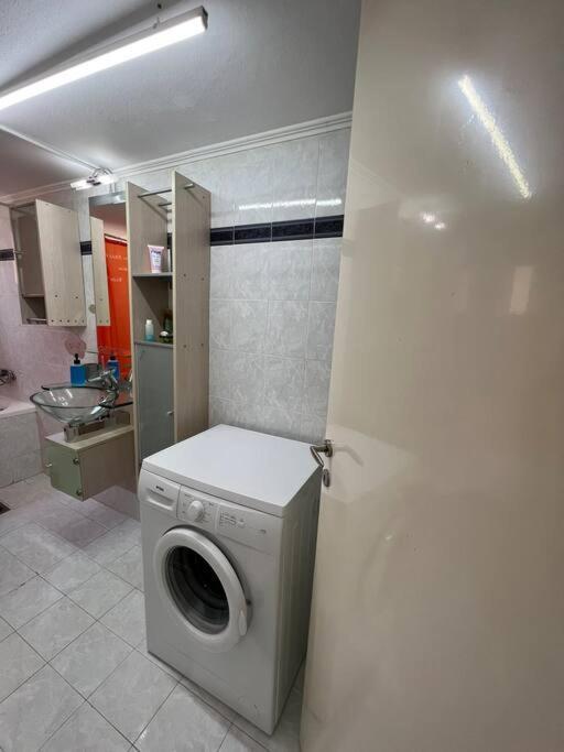 Local Apt Near City Lights 2 Ηράκλειο Κρήτης Εξωτερικό φωτογραφία