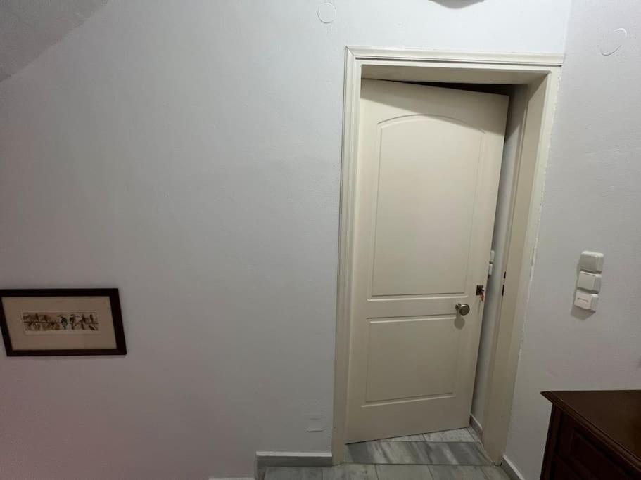 Local Apt Near City Lights 2 Ηράκλειο Κρήτης Εξωτερικό φωτογραφία
